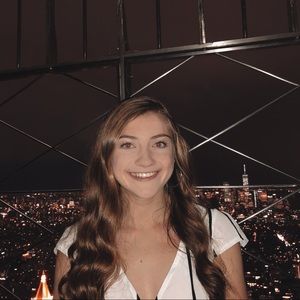 Meet your Posher, Hannah